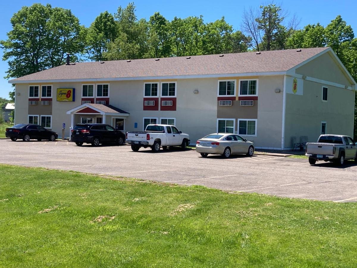 Super 8 By Wyndham Chisago City Extérieur photo