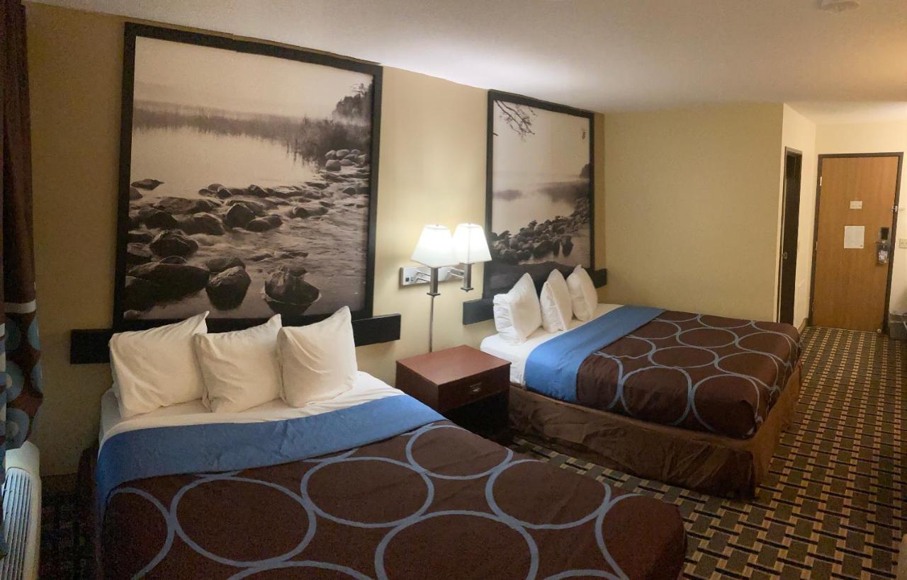 Super 8 By Wyndham Chisago City Extérieur photo
