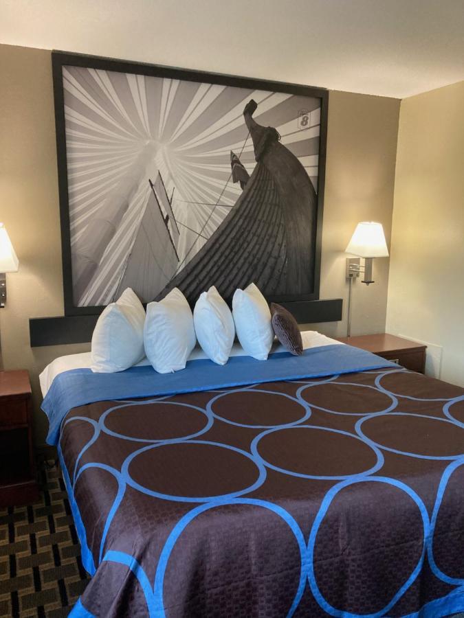 Super 8 By Wyndham Chisago City Extérieur photo