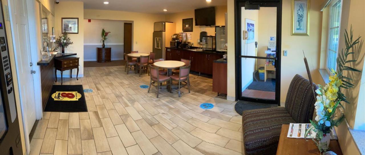 Super 8 By Wyndham Chisago City Extérieur photo